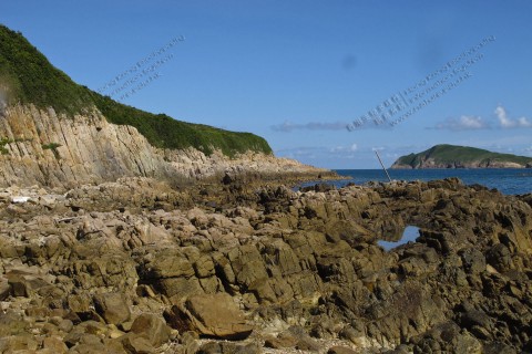 岩岸 Rocky shore 